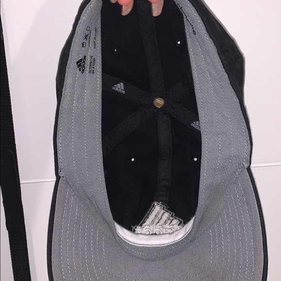 😍Adidas Hat😍 - Picture 5 of 7